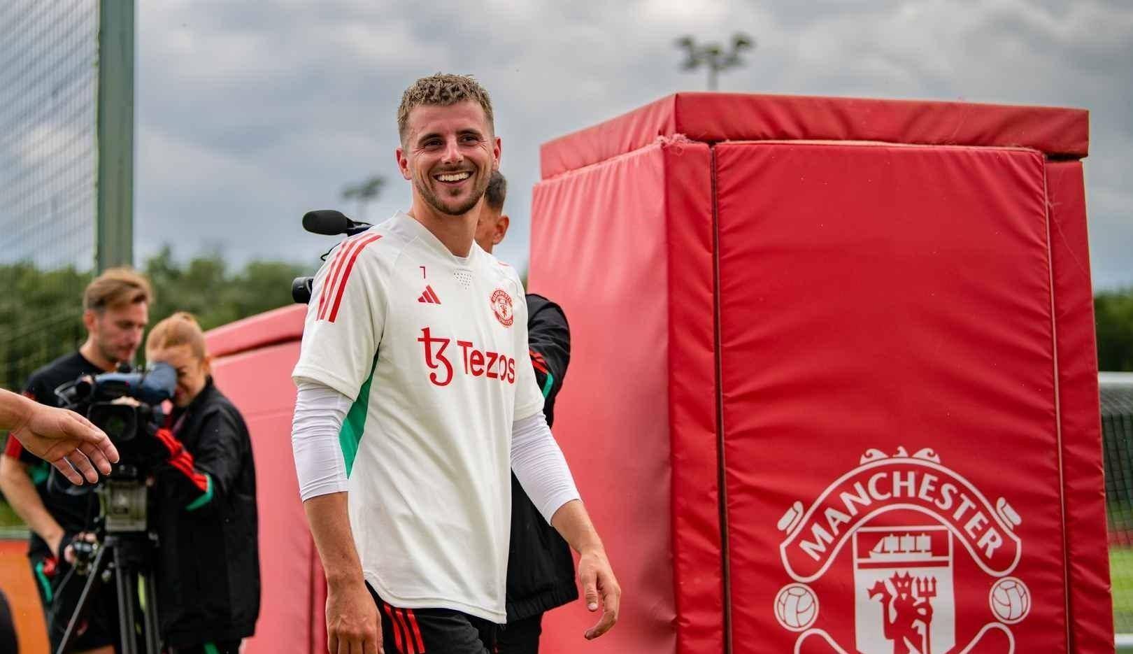 包含里程碑夜！毕尔巴鄂竞技单刀错失，足总杯转会期刷纪录，悬念犹存，赛季目标并未改变的词条